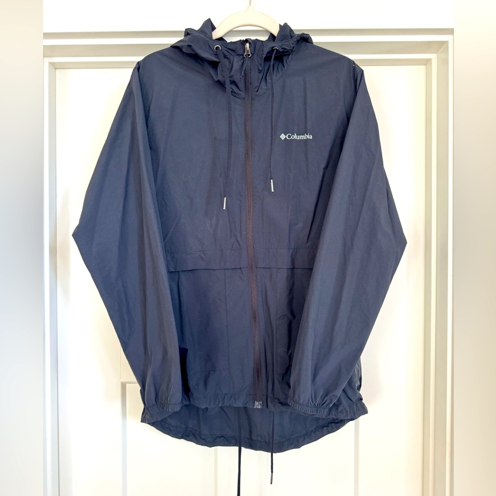 Columbia wind breaker